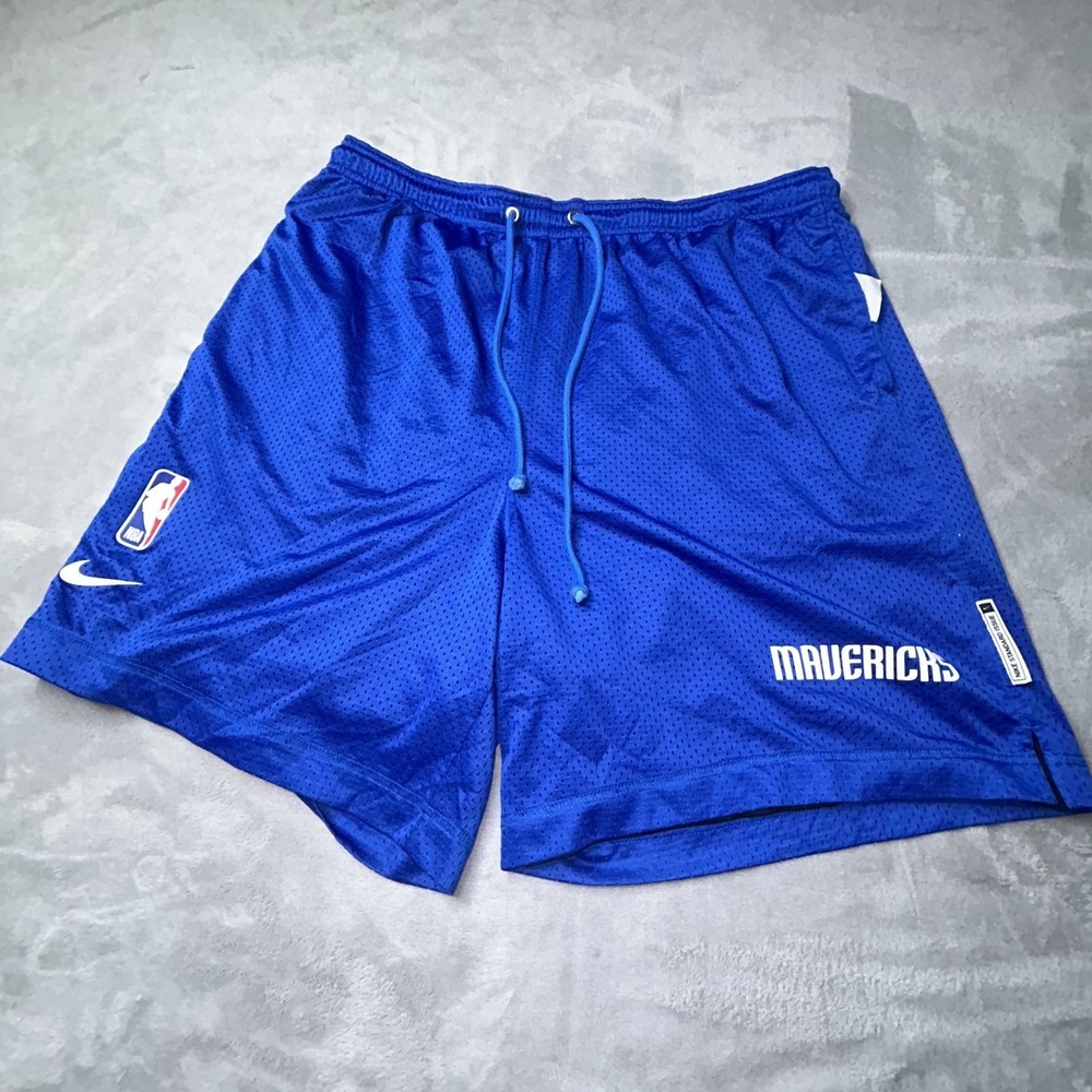 Nike NBA Authentics Dallas Mavericks Reversible Shorts XLT Team Player Issued
